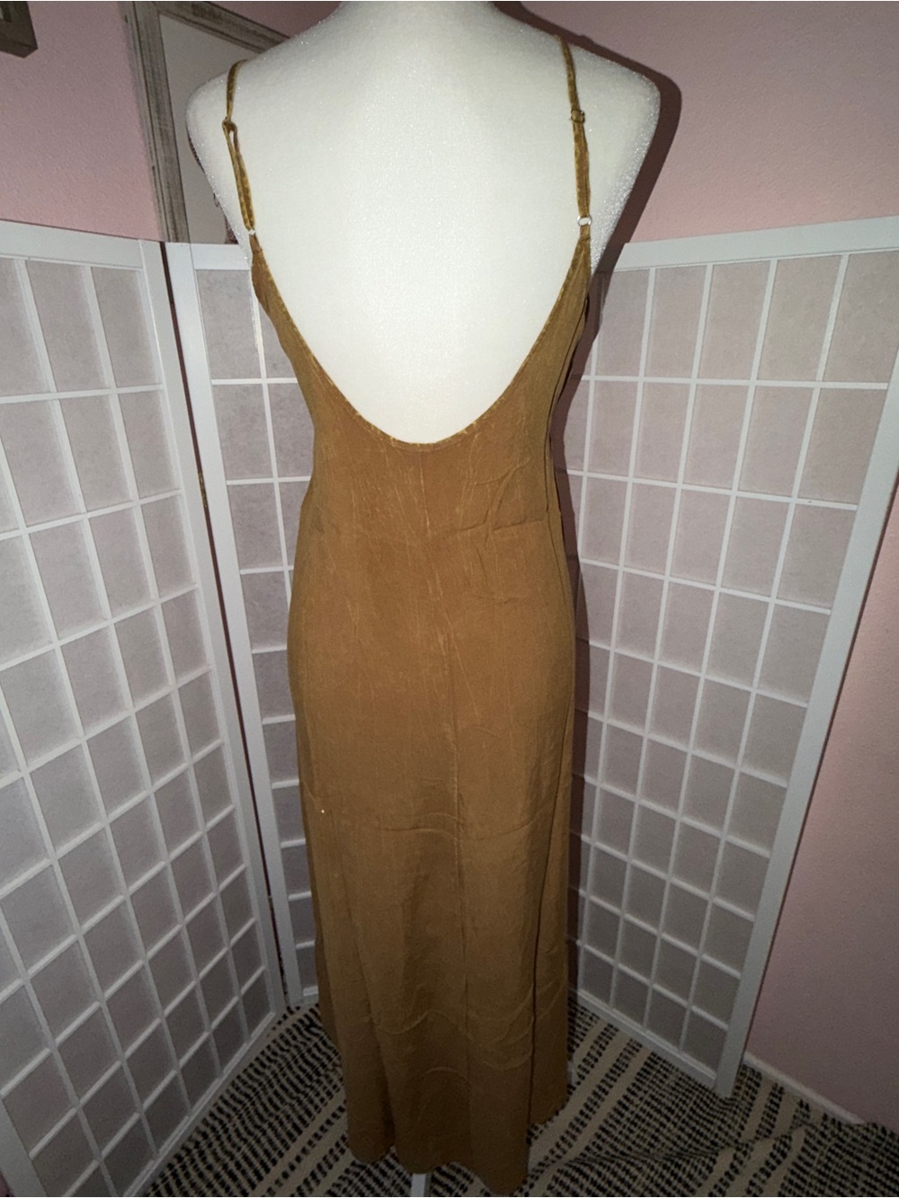 Zenana Mineral Washed Rayon Challis Cami Dress
New in poly bag - Picture 5 of 6